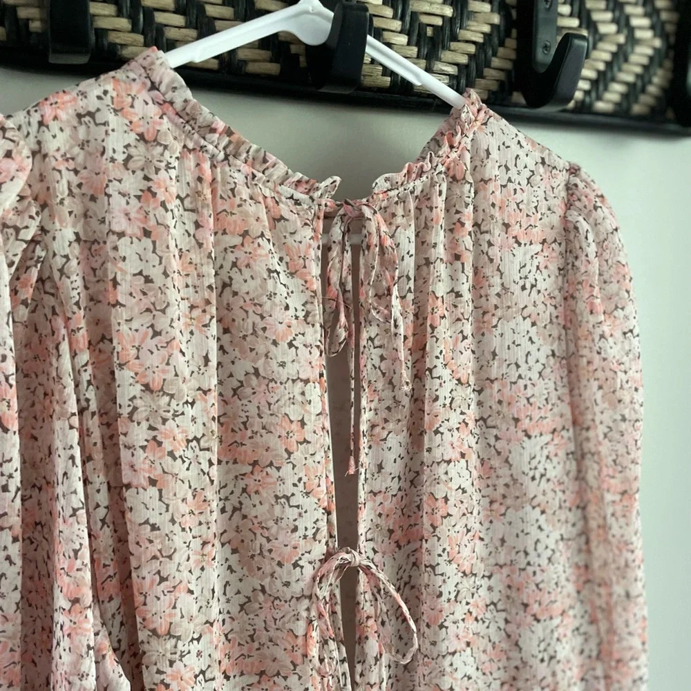 H&M Pink Floral Flowy Balloon Sleeve Boho Dress - Size Medium - Picture 11 of 12